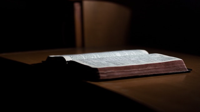 Wer Hat Die Bibel Geschrieben