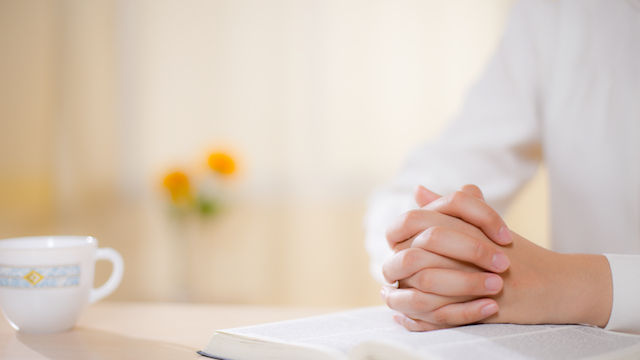 Auf dem Weg des Himmelreichs lässt Gottes Wort mich in Satans Versuchung siegen